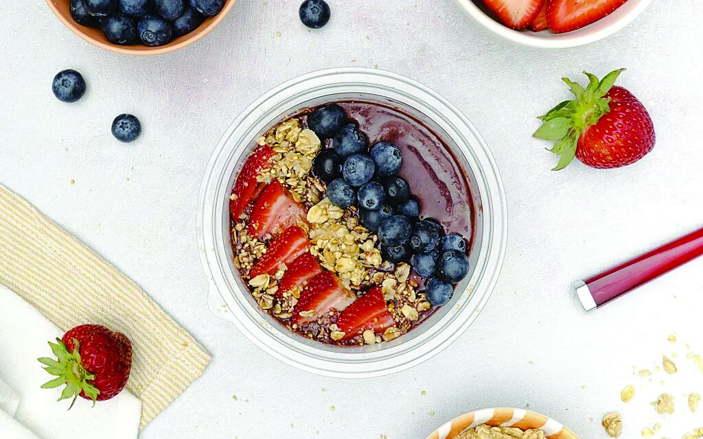 acai-bowl-pure-green-franchise-smoothies-1024x640.jpg